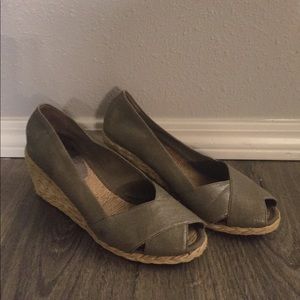 Espadrilles peep toe wedge sandal
